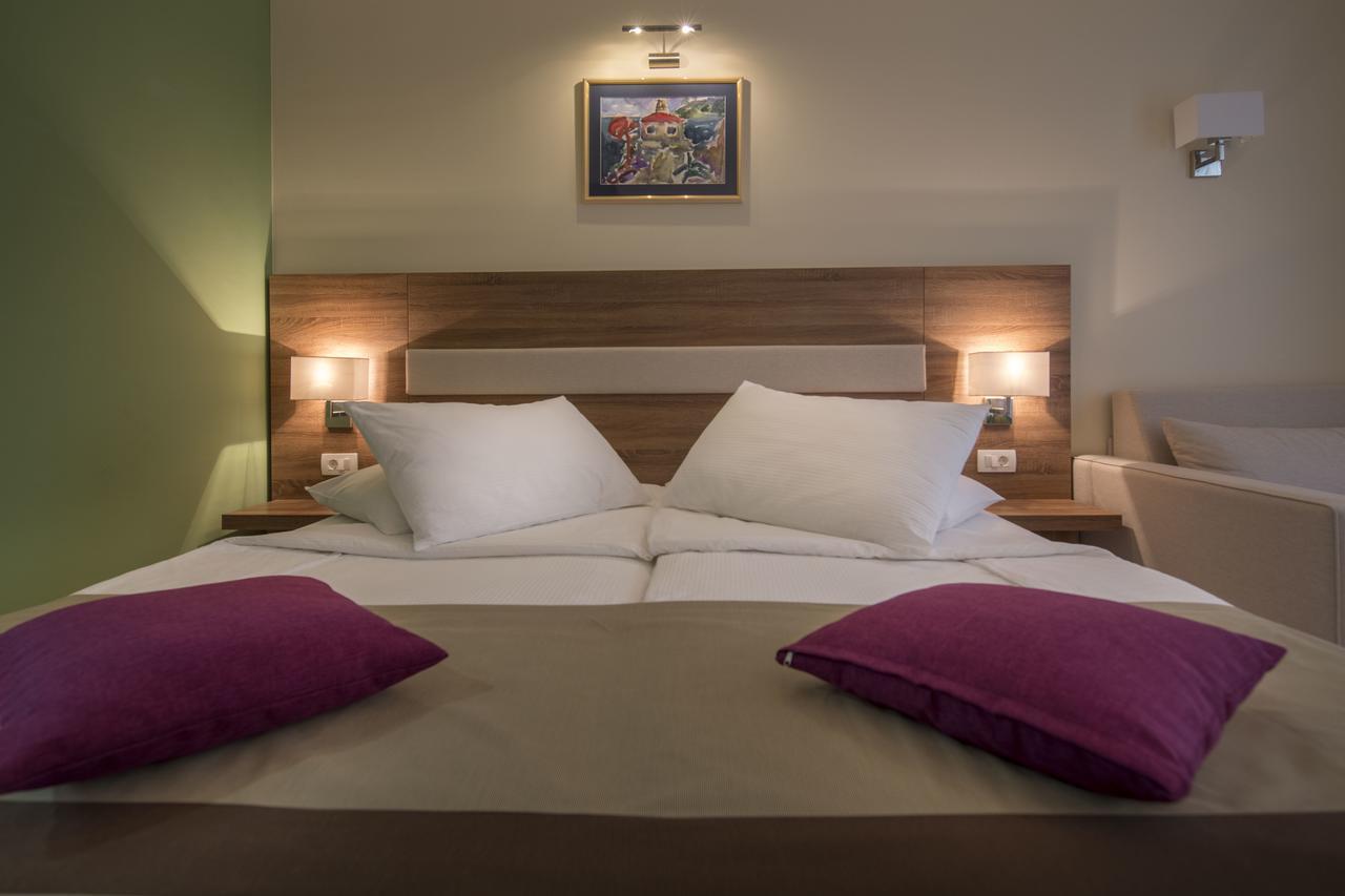 Hotel Park Μακάρσκα Εξωτερικό φωτογραφία